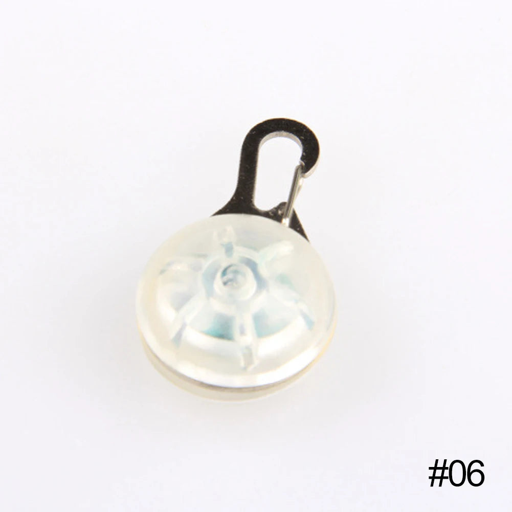 Cute Pet Night Safety LED Flashlight Collar Dog Guide Lights Glowing Pendant Necklace Pet Luminous Bright Glowing Collar in Dark